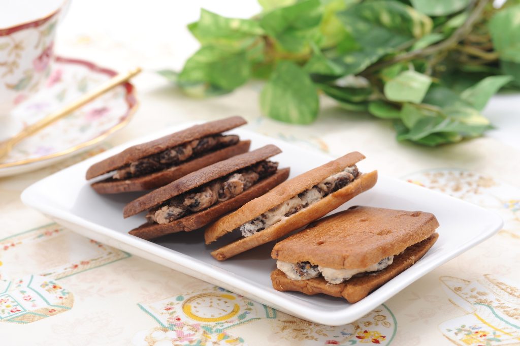 レーズンサンド