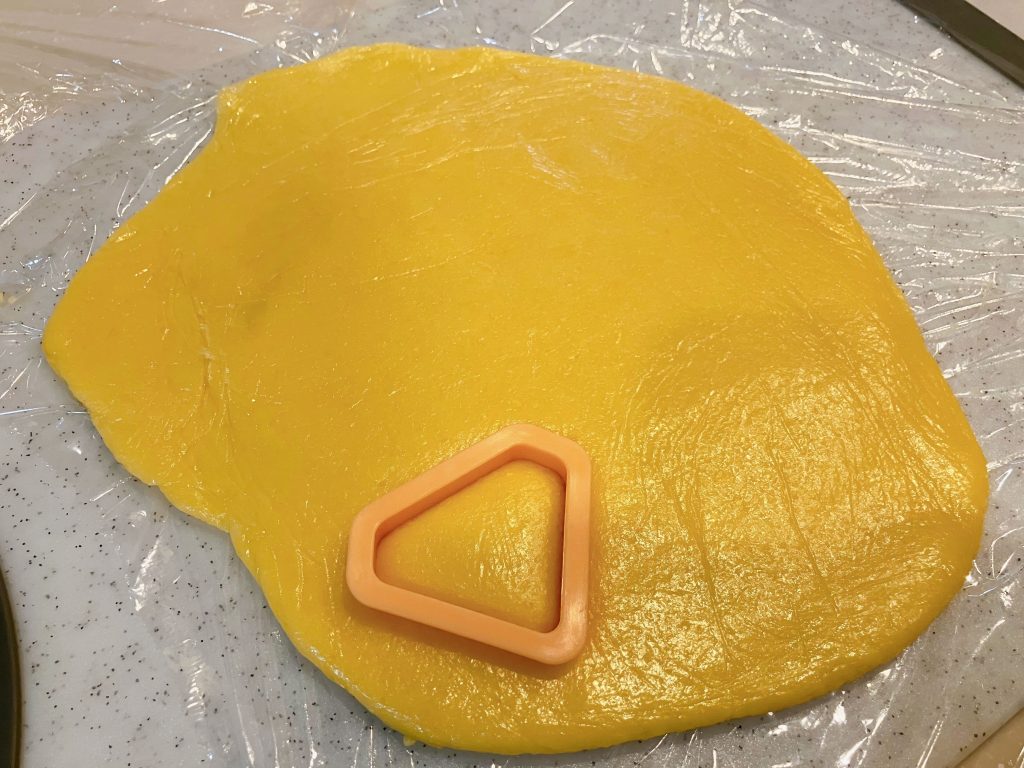 クッキーの生地の型抜き